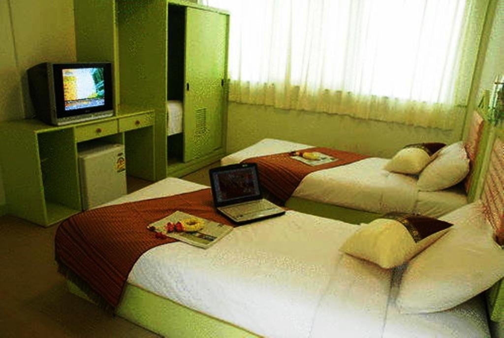 Darley Hotel Chiangmai Чіангмай Номер фото